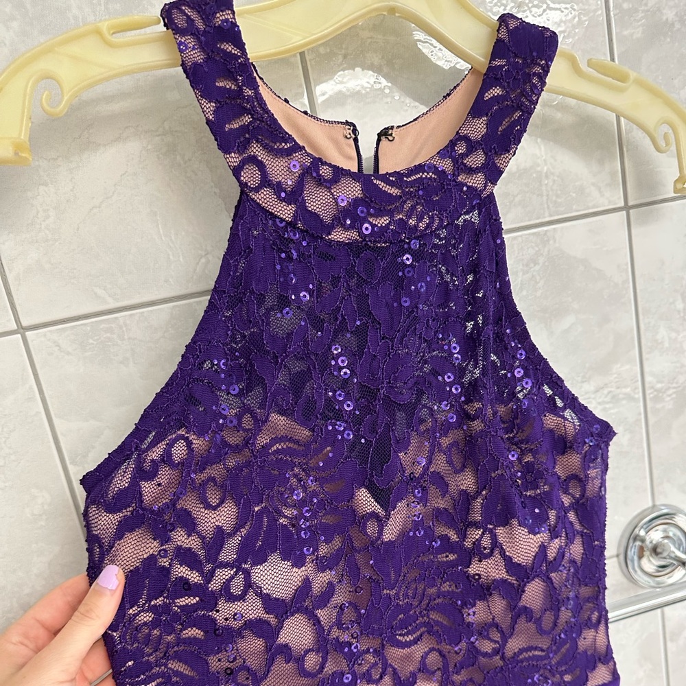 PROM / homecoming / winter formal dress ONLY WORN ONCE:) make offer!